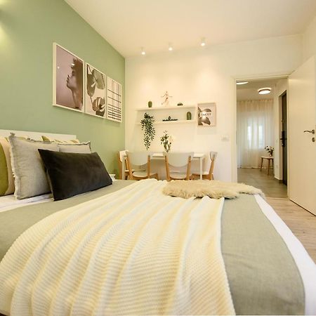 בוקרשט Spacious 1Br In The City Center - Amazing For Extended Stays מראה חיצוני תמונה
