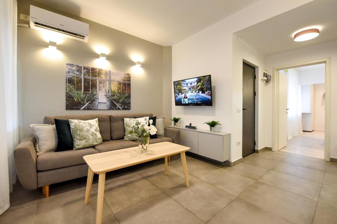 בוקרשט Spacious 1Br In The City Center - Amazing For Extended Stays מראה חיצוני תמונה