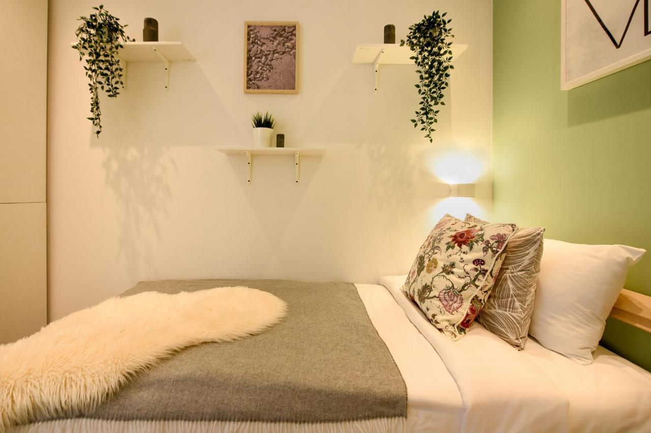 בוקרשט Spacious 1Br In The City Center - Amazing For Extended Stays מראה חיצוני תמונה